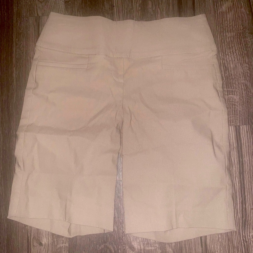 Apt 9 Bermuda tan color. New